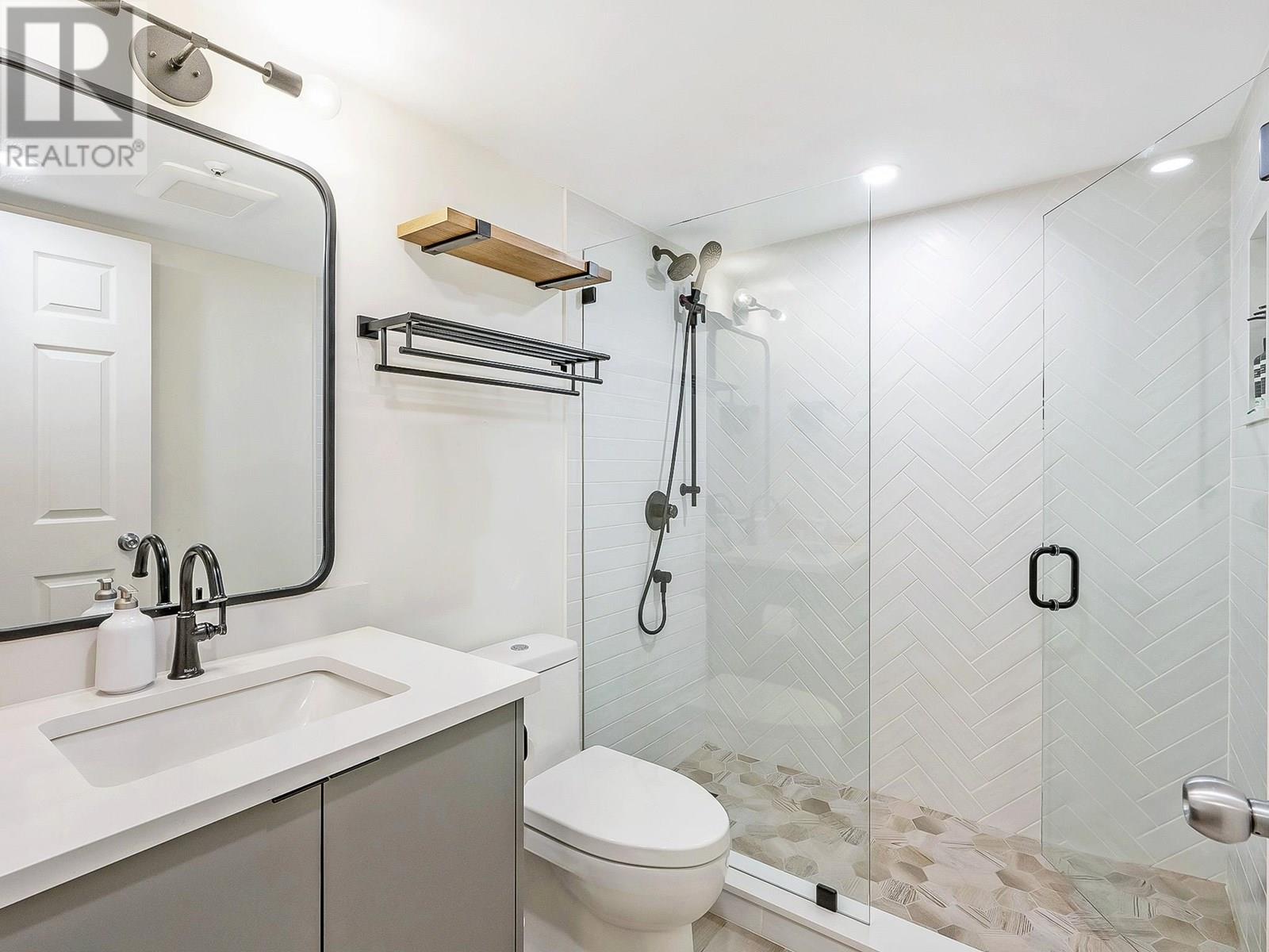 336 4800 Spearhead Drive, Whistler, British Columbia  V8E 1G1 - Photo 12 - R3021554