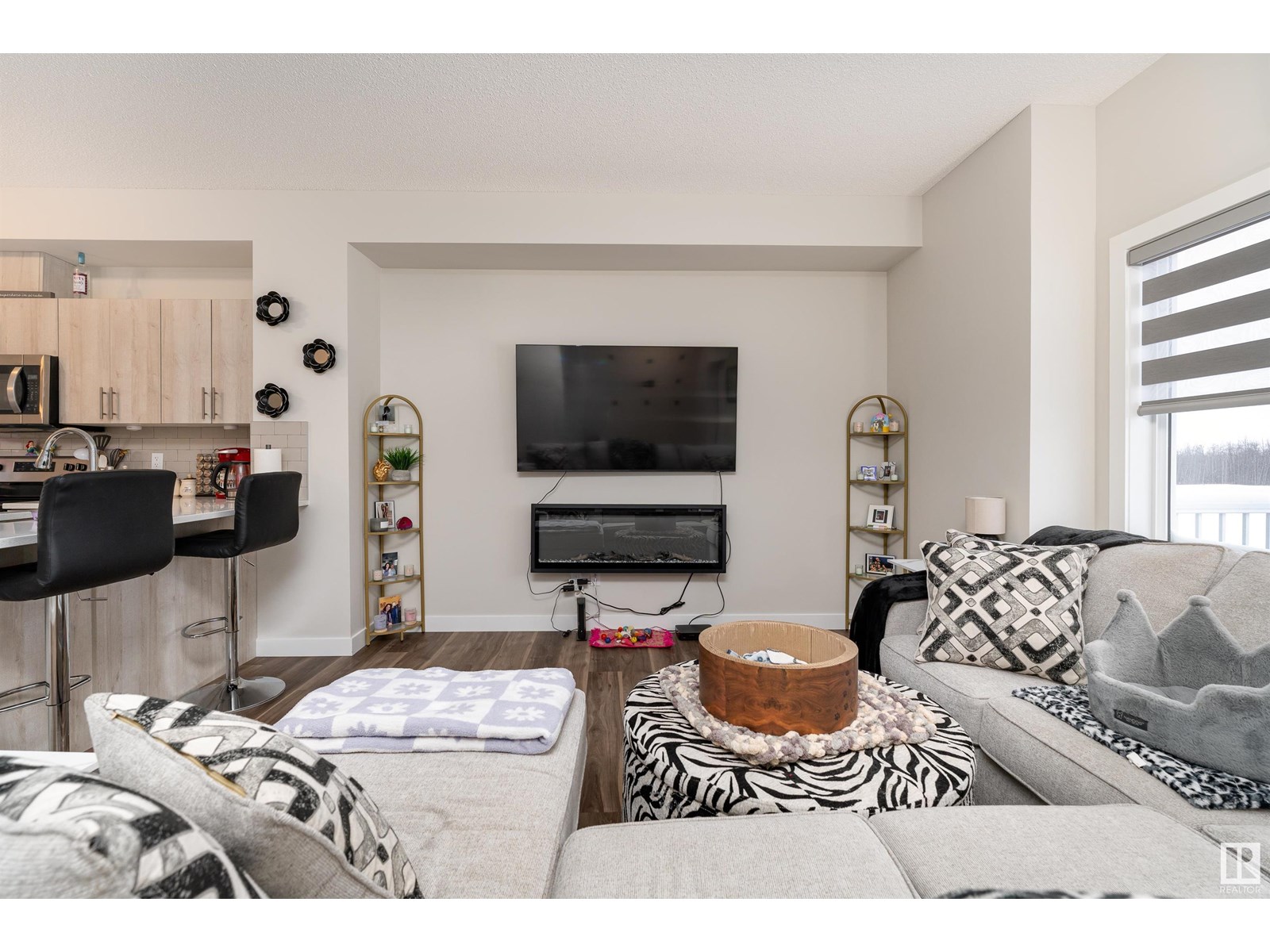 Property at #17 979 CRYSTALLINA NERA WY NW image 4