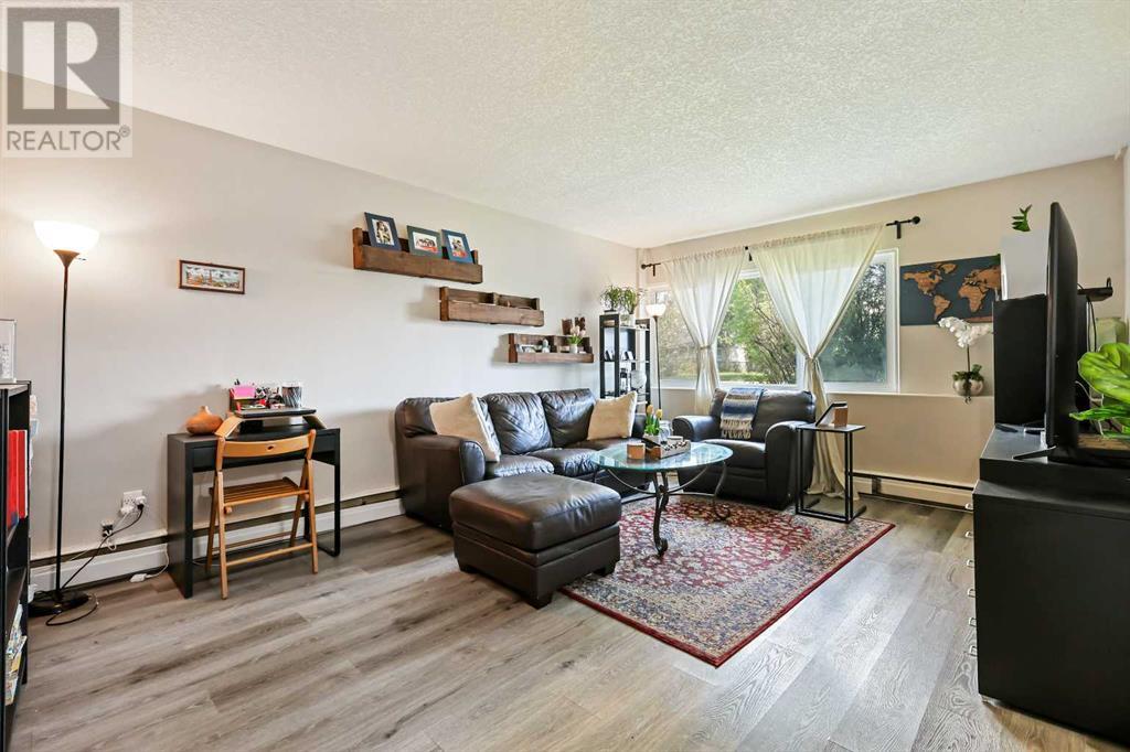 Property at 226, 8239 Elbow Drive SW image 4