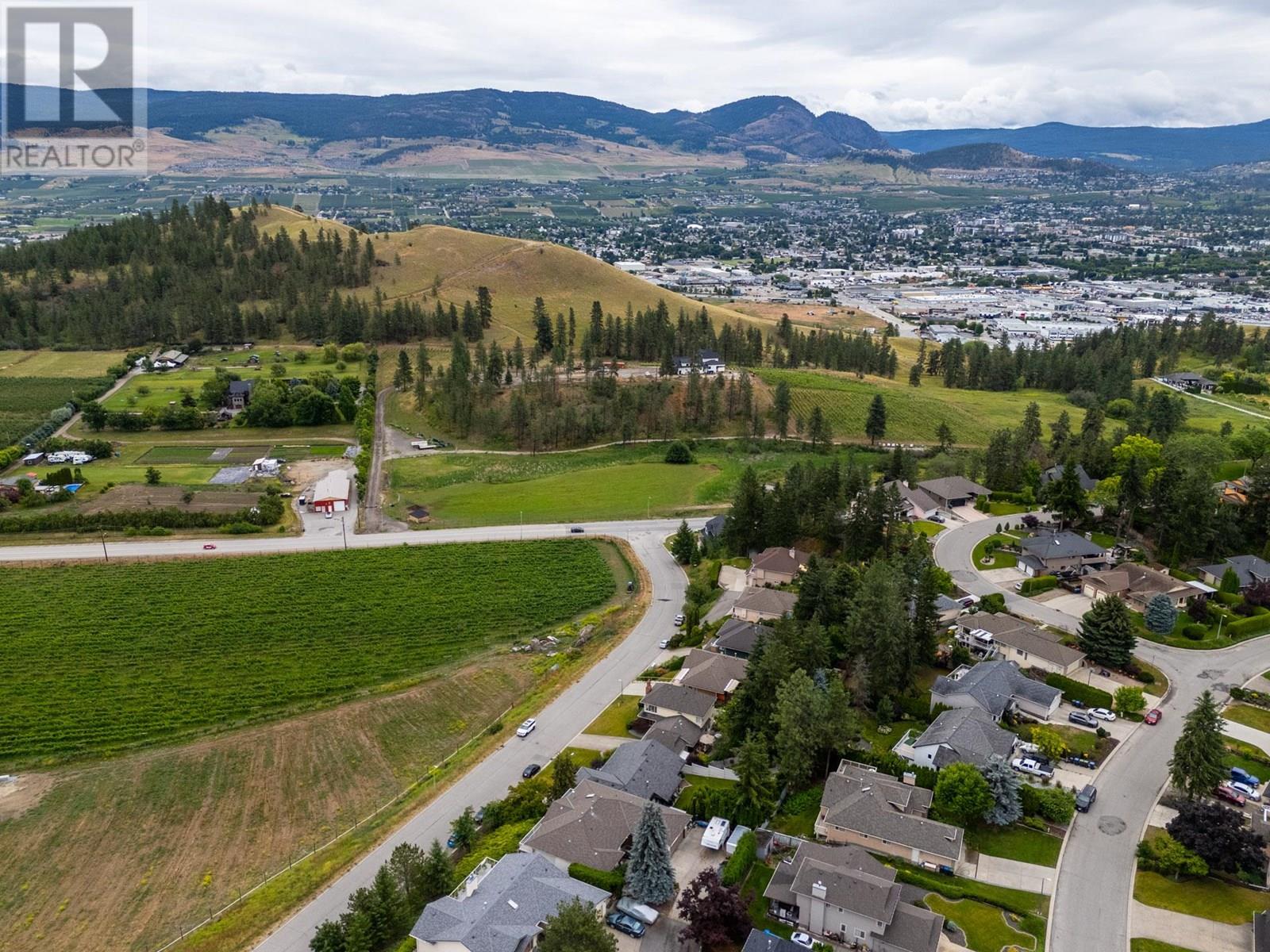 2431 Silver Place Lot# 66, Kelowna, British Columbia  V1V 1M9 - Photo 63 - 10354300