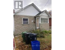 97 BYNG AVENUE, Toronto, Ontario