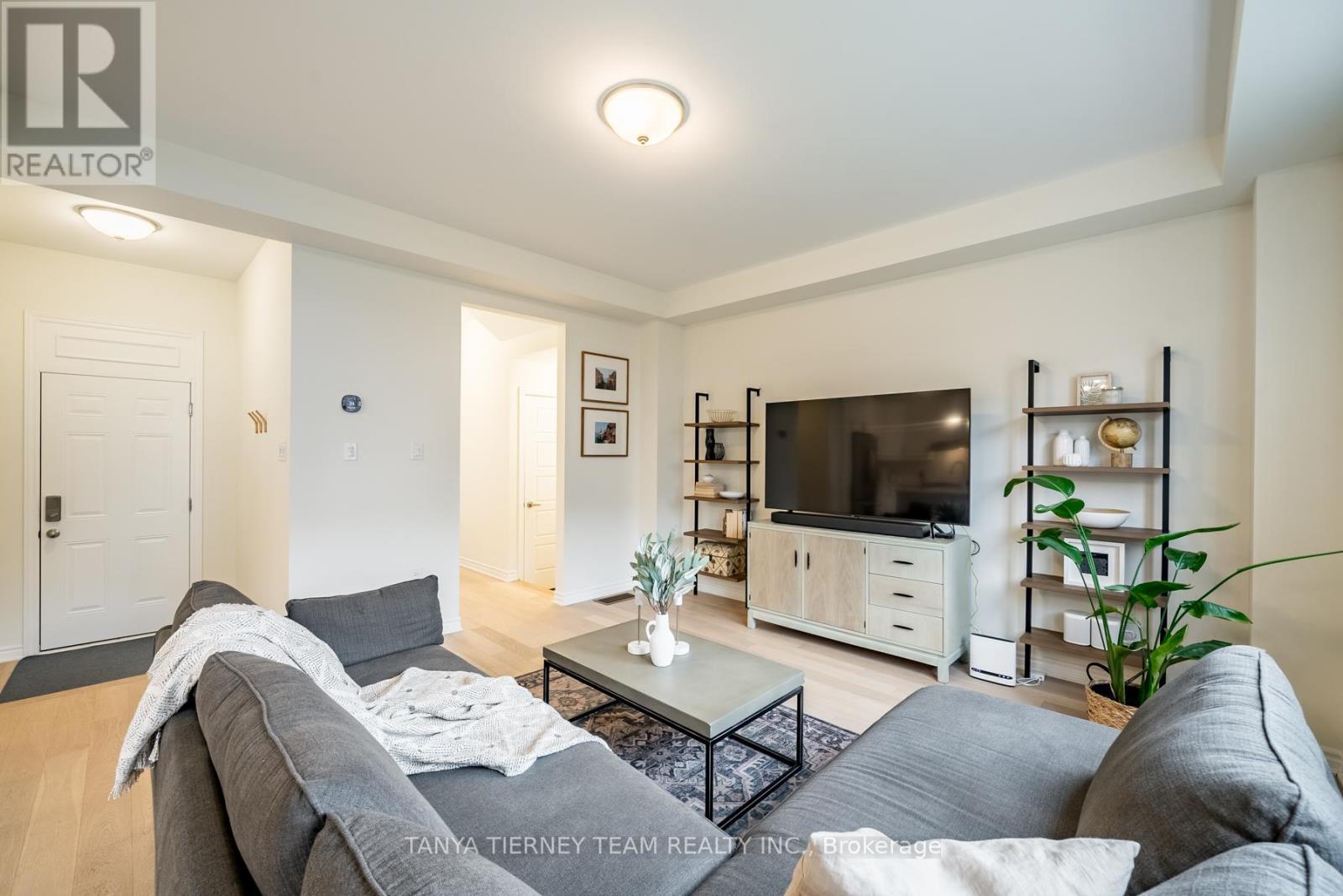 24 Lockyer Drive, Whitby, Ontario  L1P 0M1 - Photo 11 - E12257701