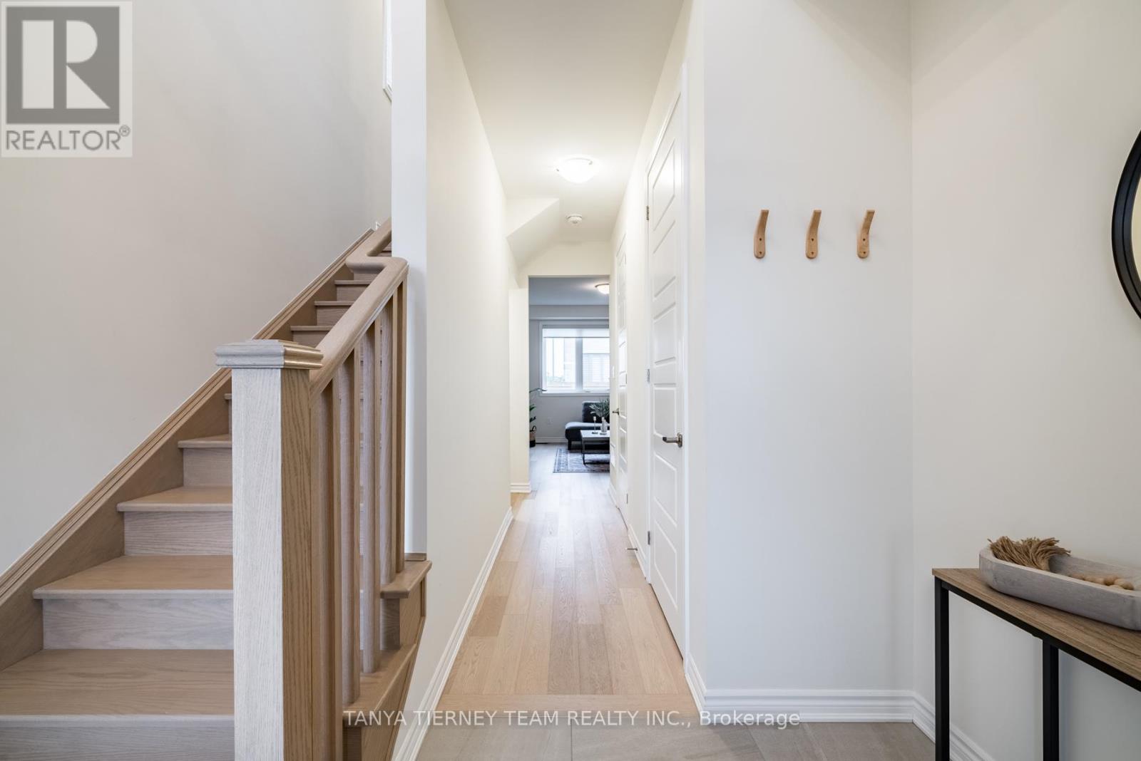 24 Lockyer Drive, Whitby, Ontario  L1P 0M1 - Photo 8 - E12257701