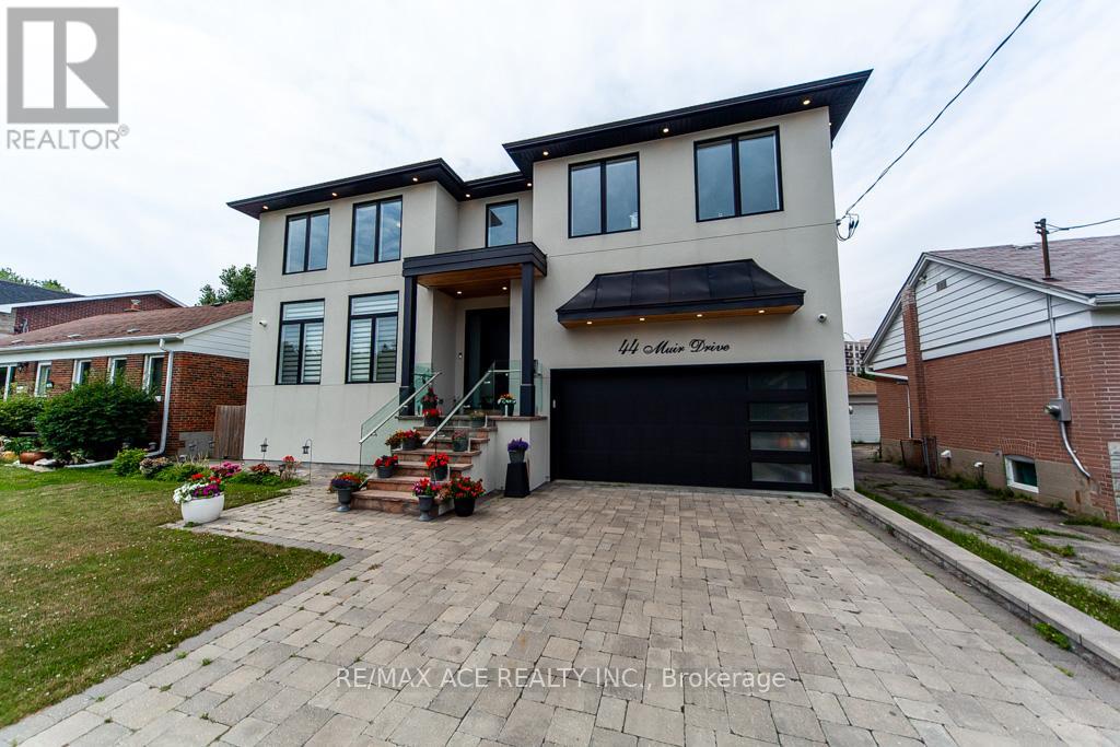Property at 44 MUIR DRIVE image 1