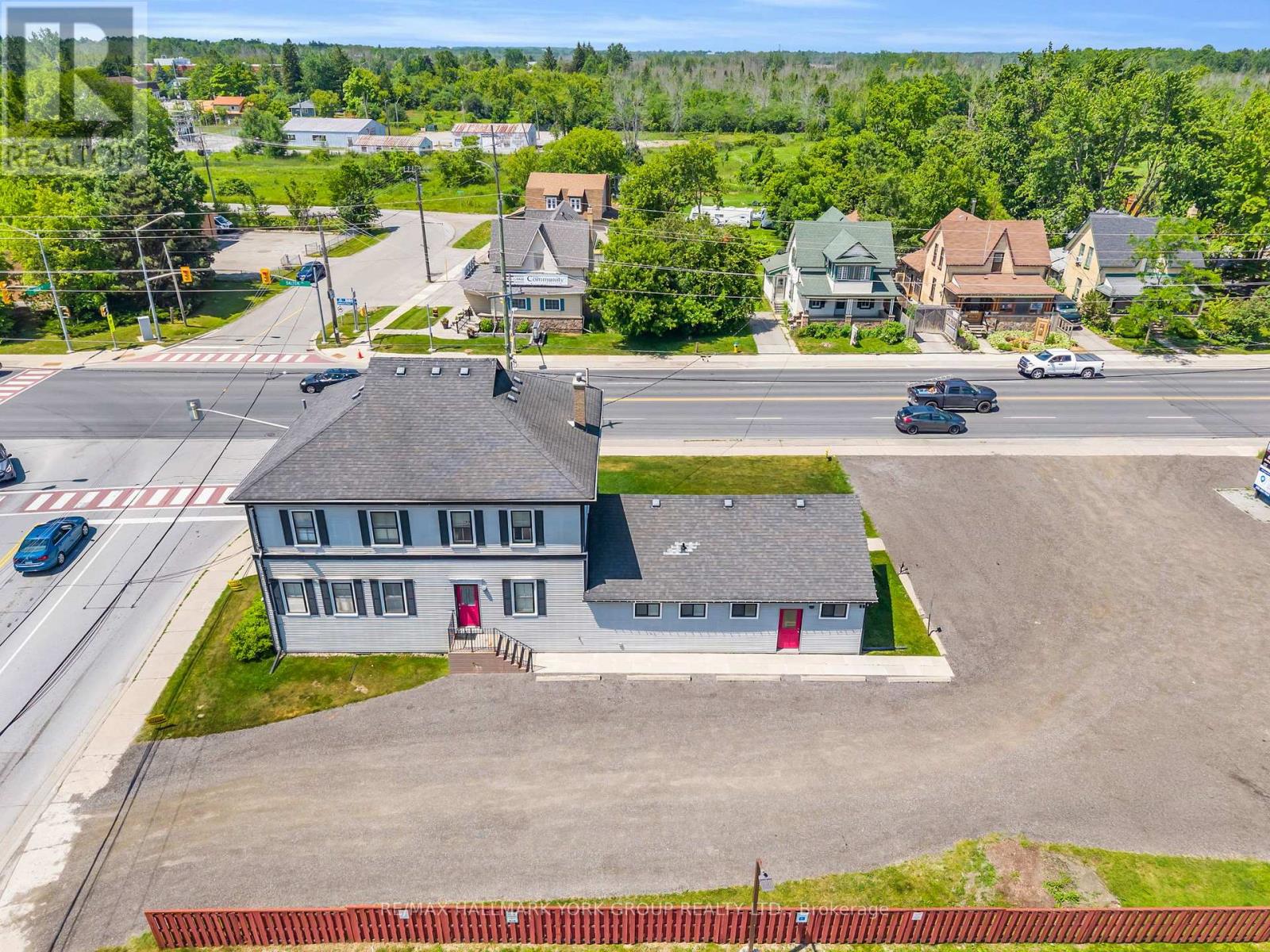 163 High Street, Georgina, Ontario  L0E 1R0 - Photo 2 - N12257671