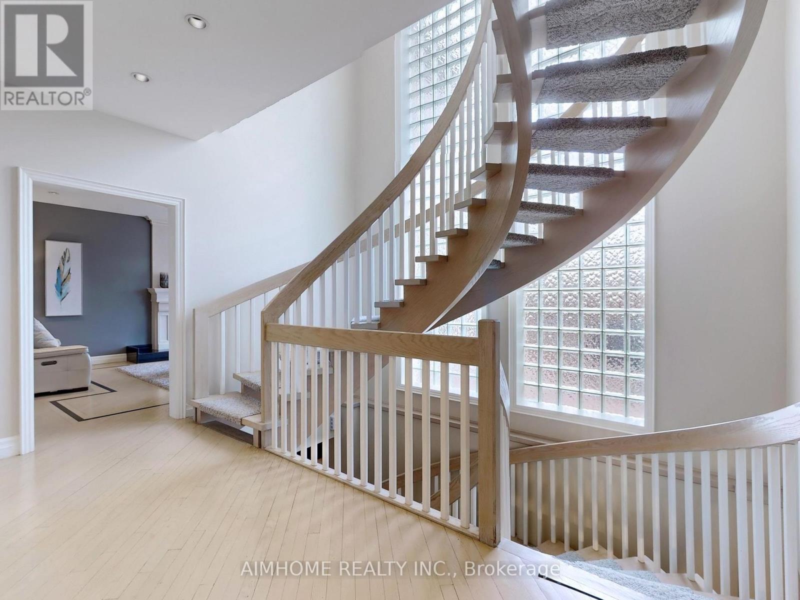 Property at 145 RENAISSANCE COURT image 5