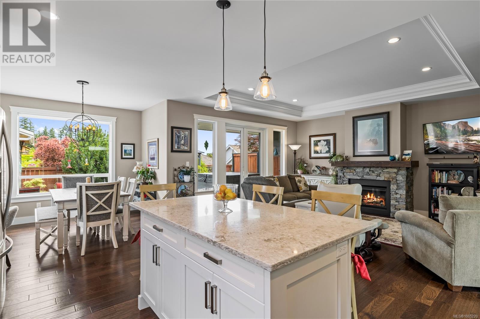 Property at 833 Retegno Ave image 1
