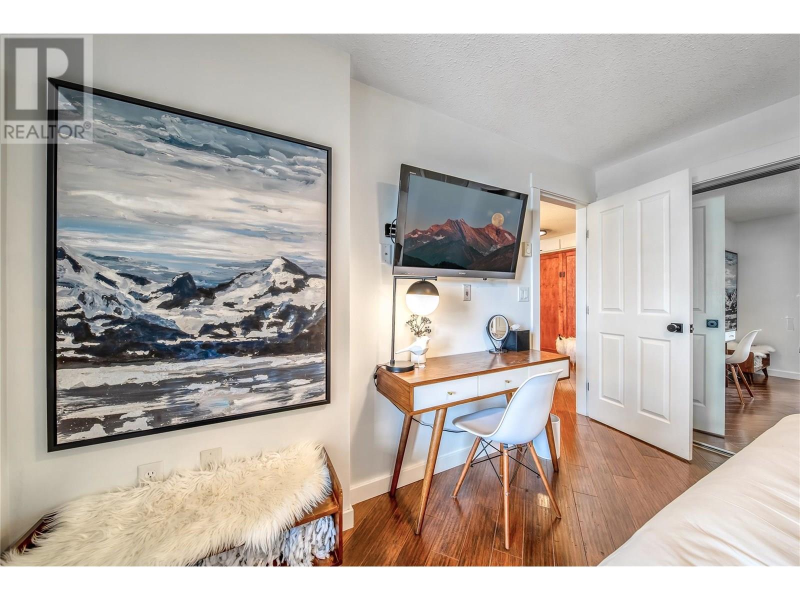 2070 Summit Drive Unit# 307, Panorama, British Columbia  V0A 1T0 - Photo 8 - 10336355