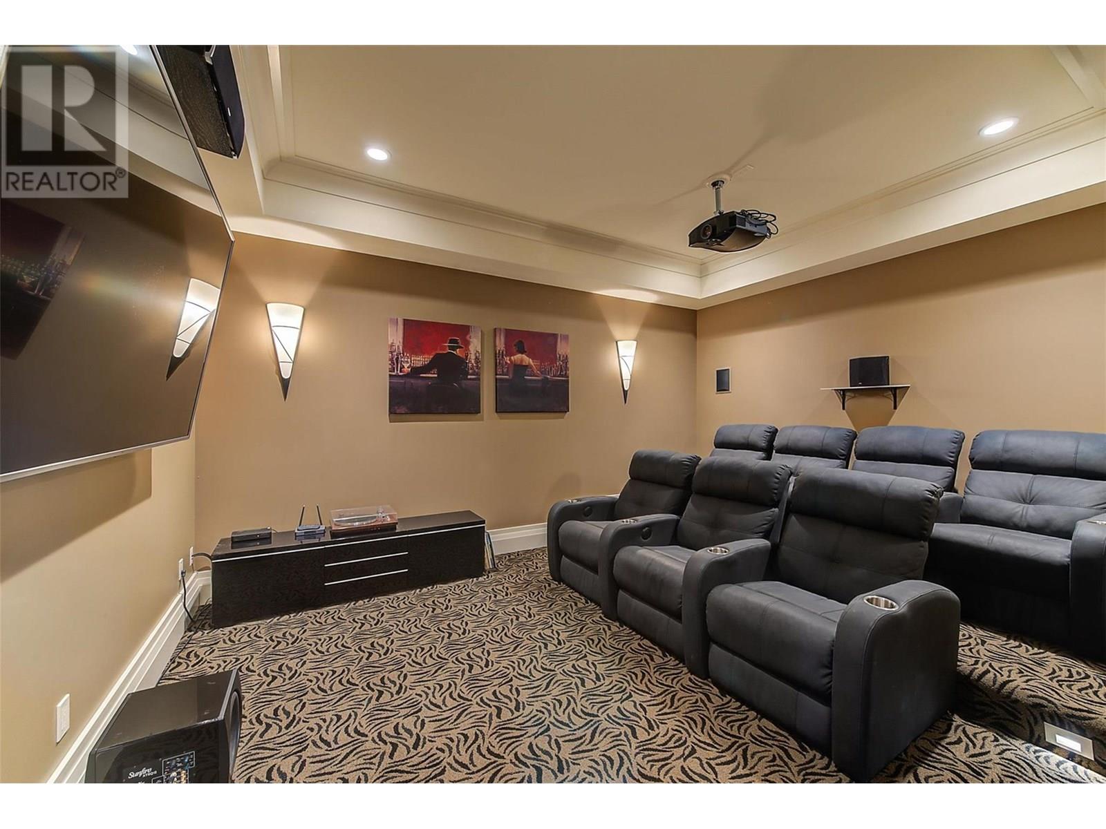 Property at 5335 Signet Crescent image 1