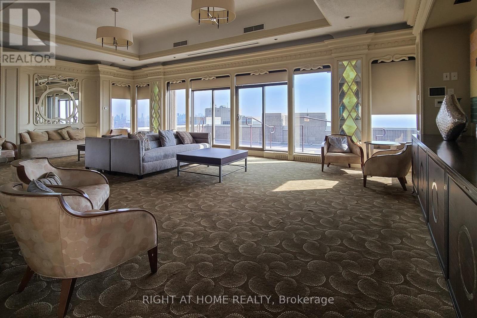 507 - 2045 Lake Shore Boulevard W, Toronto, Ontario  M8V 2Z6 - Photo 11 - W12257690