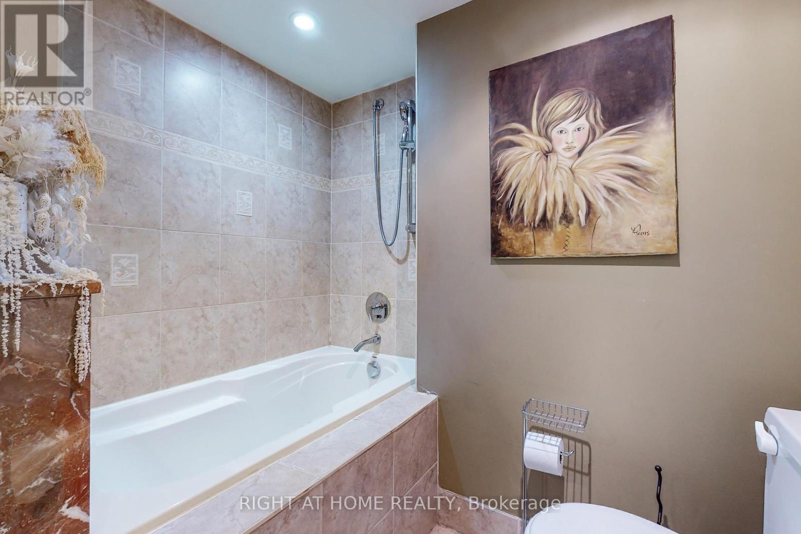 507 - 2045 Lake Shore Boulevard W, Toronto, Ontario  M8V 2Z6 - Photo 24 - W12257690