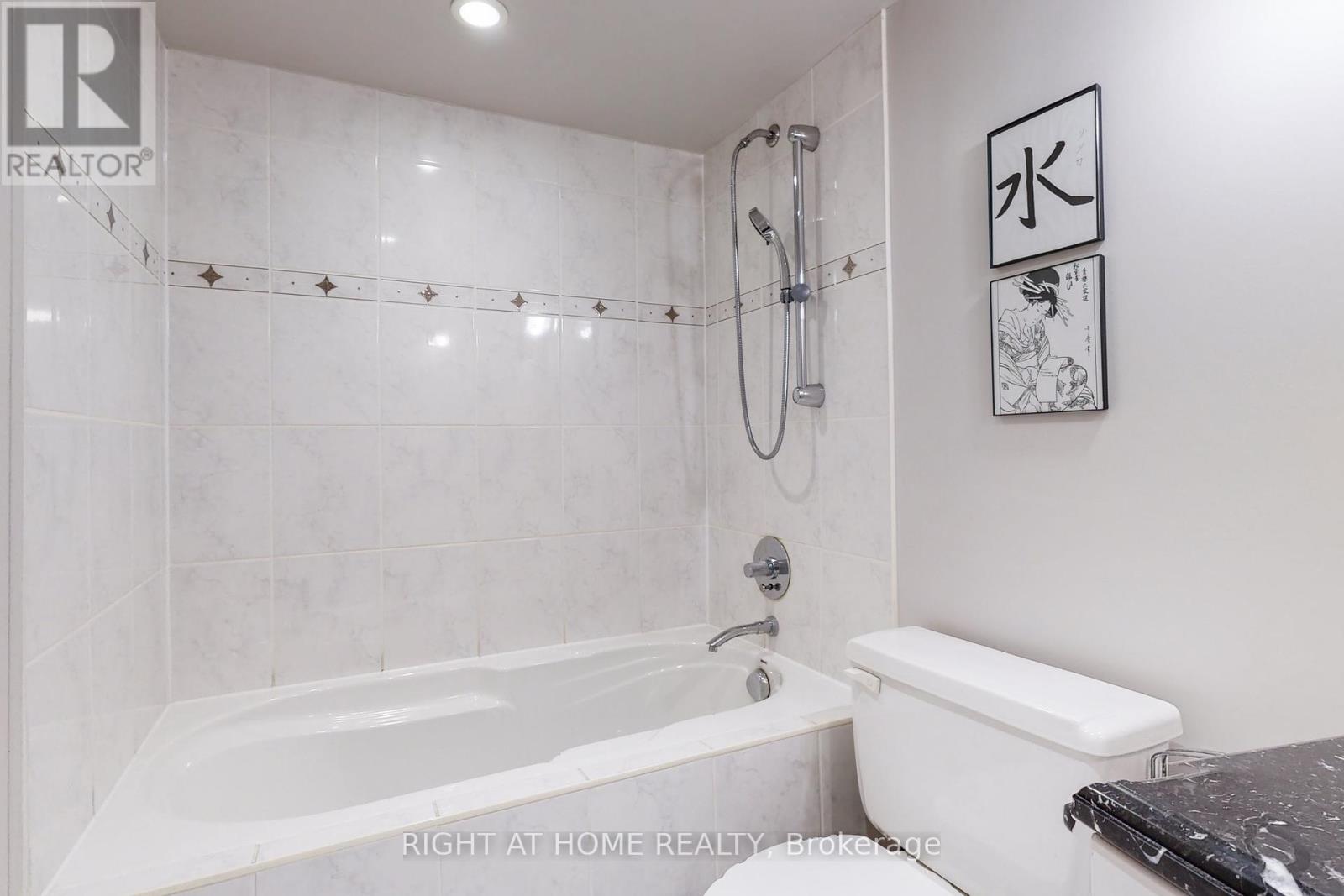 507 - 2045 Lake Shore Boulevard W, Toronto, Ontario  M8V 2Z6 - Photo 26 - W12257690