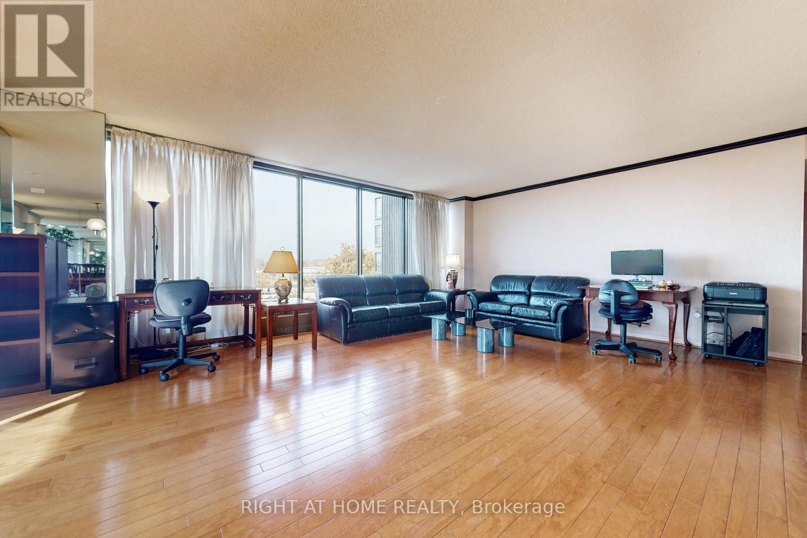 507 - 2045 Lake Shore Boulevard W, Toronto, Ontario  M8V 2Z6 - Photo 32 - W12257690
