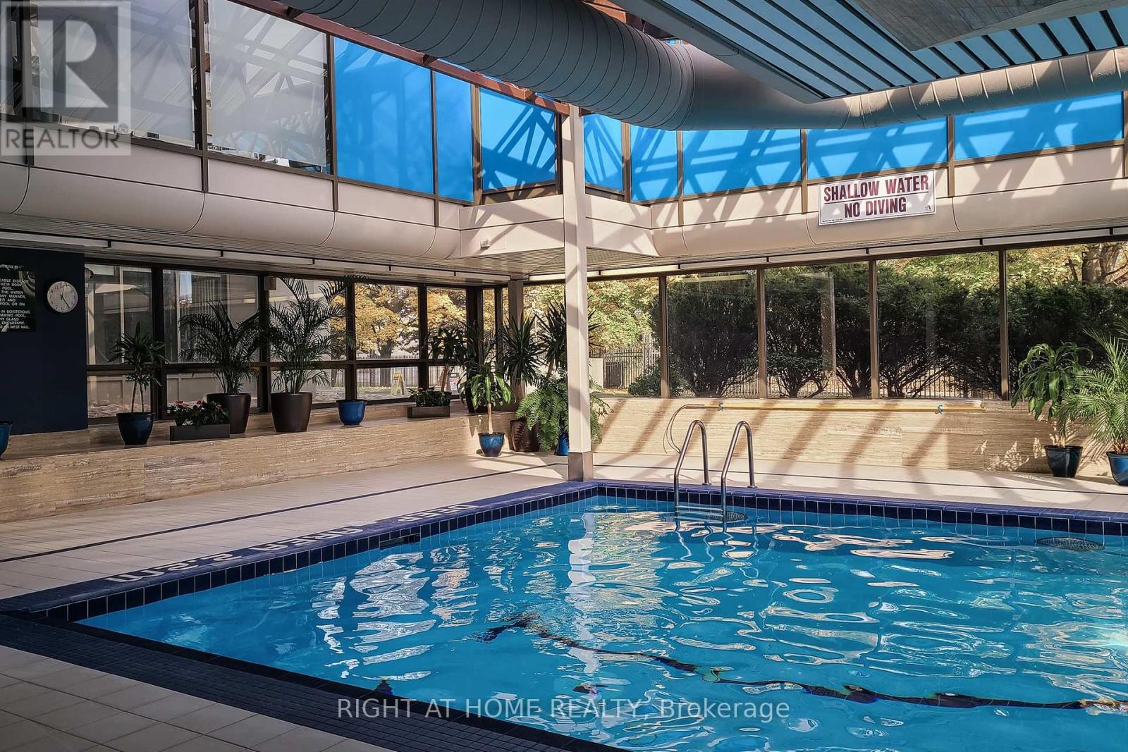 507 - 2045 Lake Shore Boulevard W, Toronto, Ontario  M8V 2Z6 - Photo 6 - W12257690