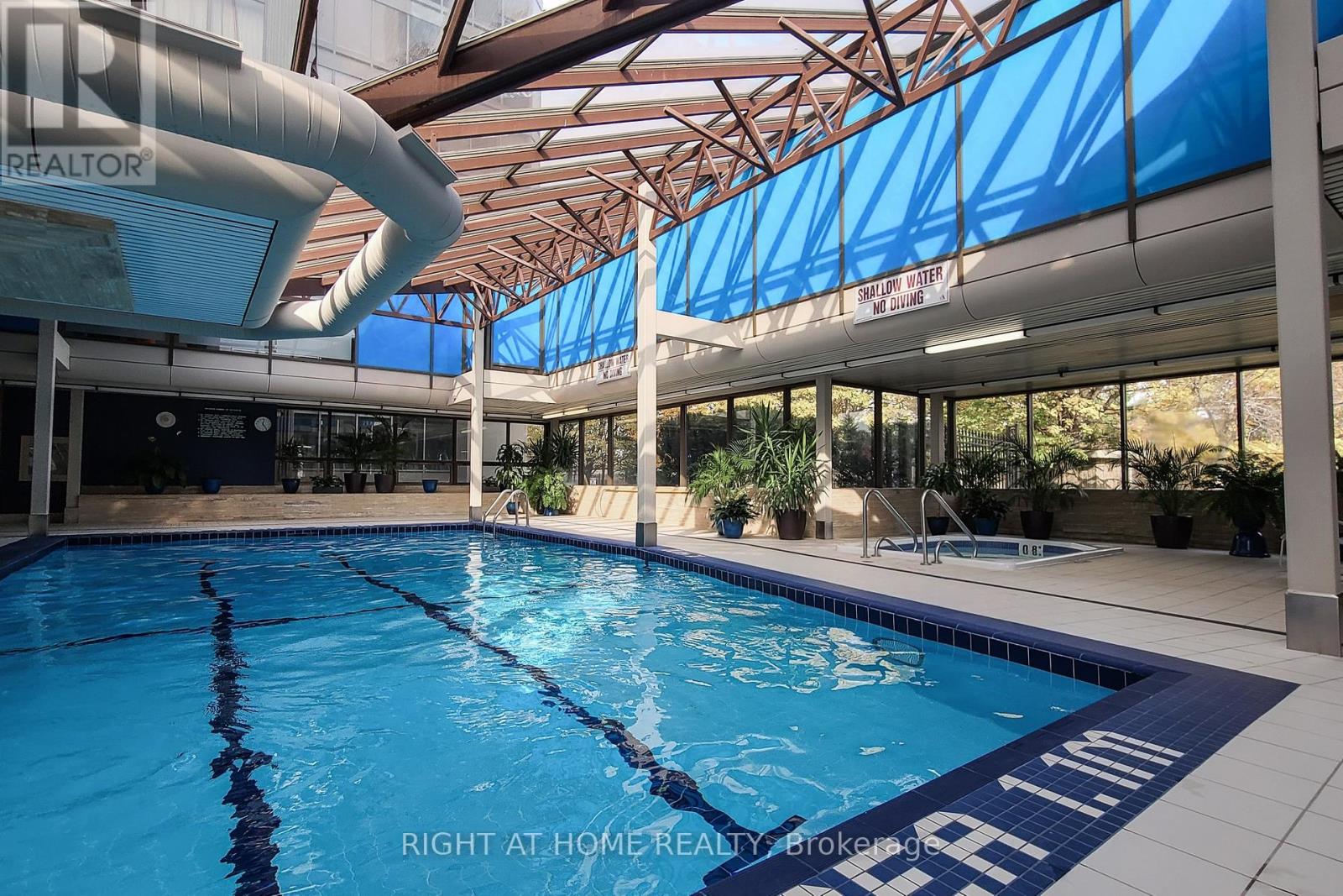 507 - 2045 Lake Shore Boulevard W, Toronto, Ontario  M8V 2Z6 - Photo 7 - W12257690