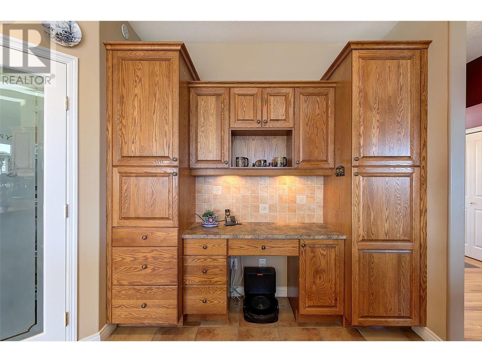 Property at 6469 Bulyea Avenue image 2