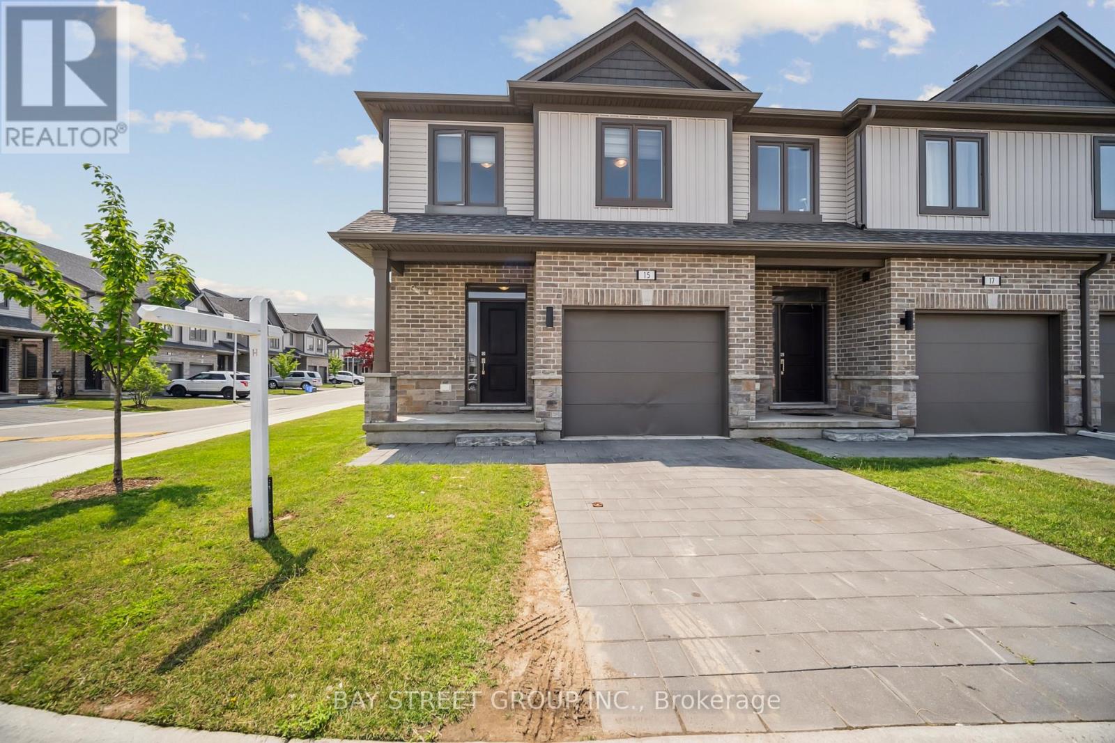 Property at 15 - 745 CHELTON ROAD image 1