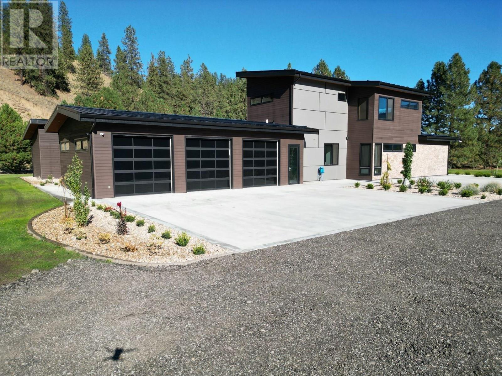 2465 Coalchute Road, Grand Forks, British Columbia  V0H 1H2 - Photo 6 - 2479693