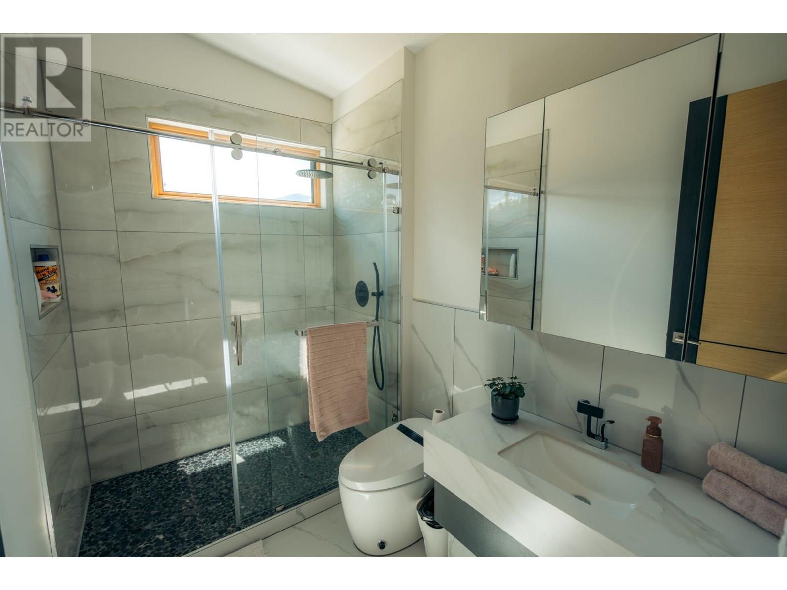 2465 Coalchute Road, Grand Forks, British Columbia  V0H 1H2 - Photo 33 - 2479693
