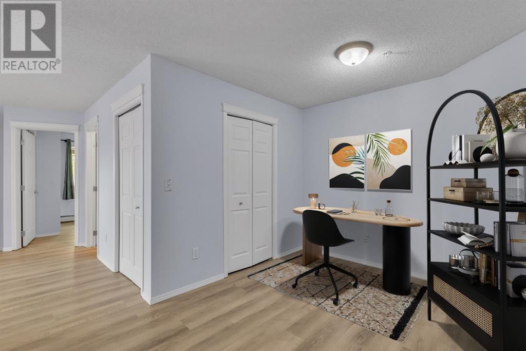 Property at 6101, 70 Panamount Drive NW image 3