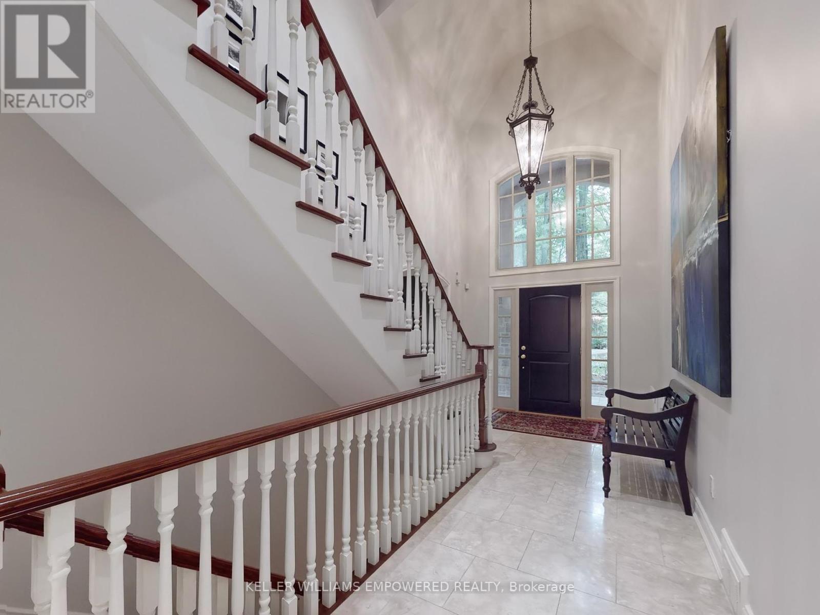 204 Forest Ridge Road, Richmond Hill, Ontario  L4E 3L8 - Photo 19 - N12257763