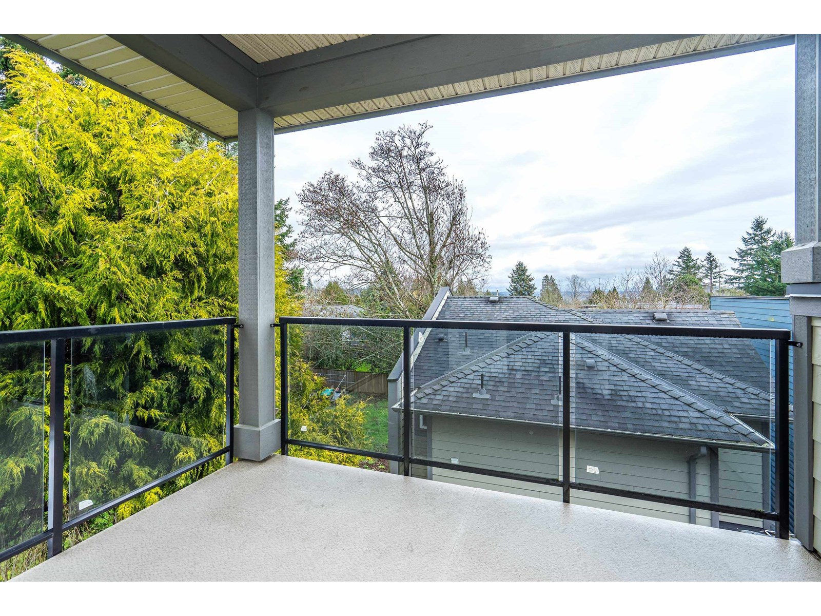 Listing Picture 25 of 40 : 11 1426 FINLAY STREET, White Rock - 魯藝地產 Yvonne Lu Group - MLS Medallion Club Member