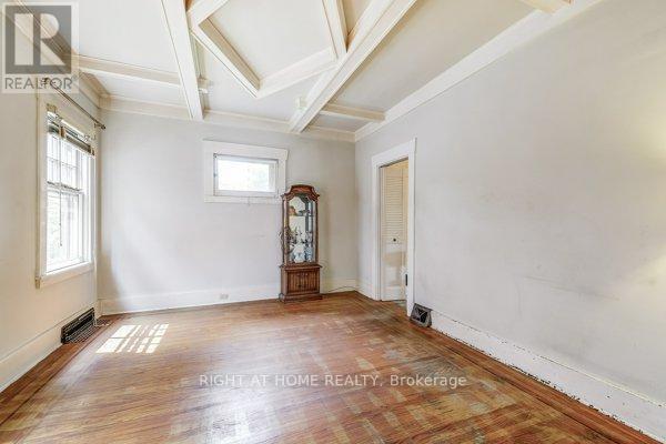 182 Balmoral Avenue S, Hamilton, Ontario  L8M 3K3 - Photo 12 - X12257770