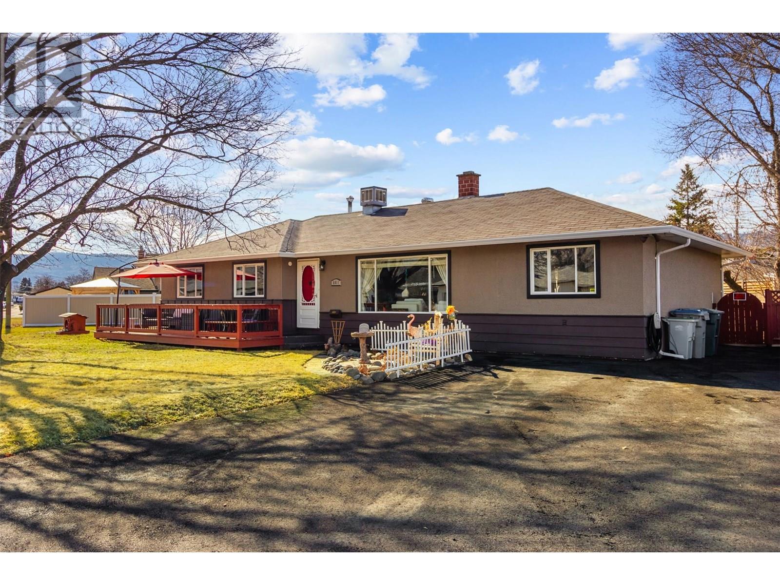 601 REGINA Avenue, kamloops, British Columbia