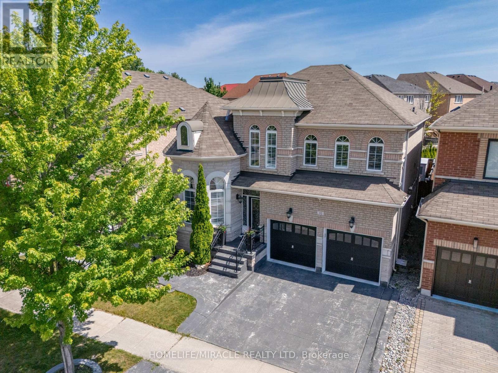 Property at 32 ALBERT ROFFEY CRESCENT image 1