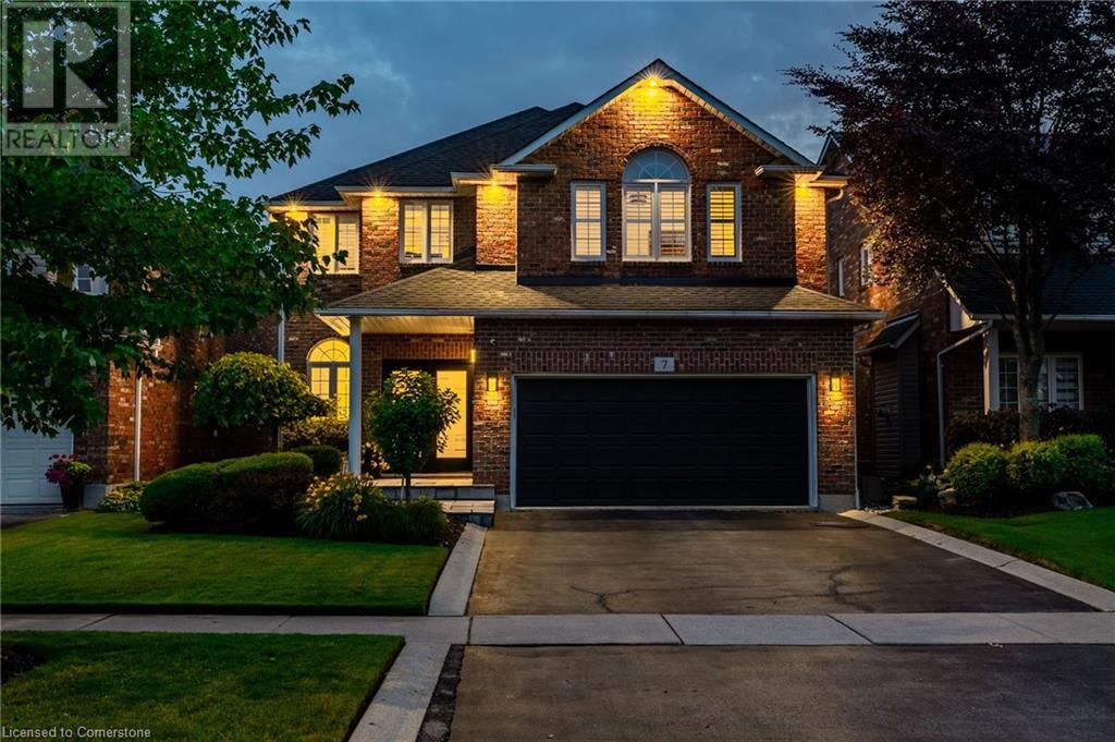 Property at 7 VOLTERRA Court image 1