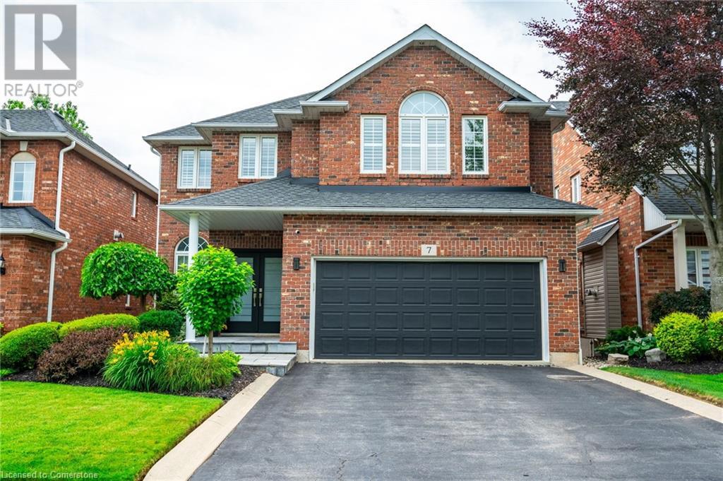 Property at 7 VOLTERRA Court image 2