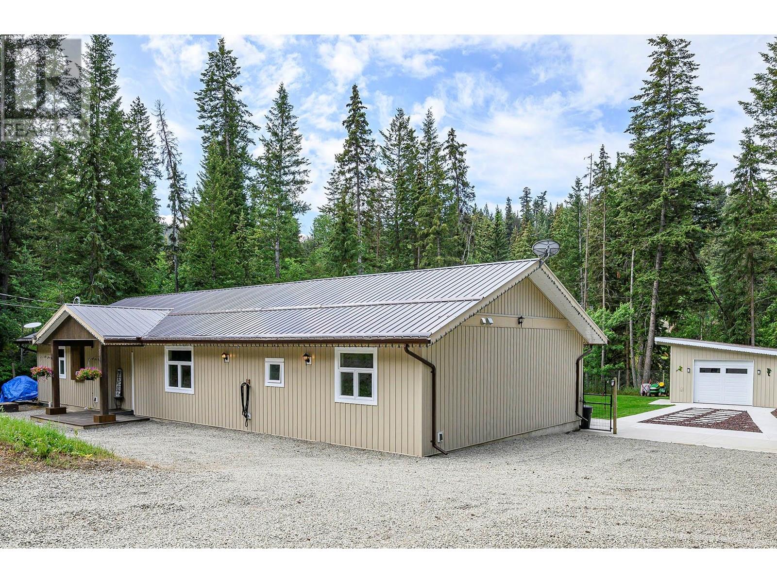 2944 MCCREIGHT Road Kamloops Photo 41