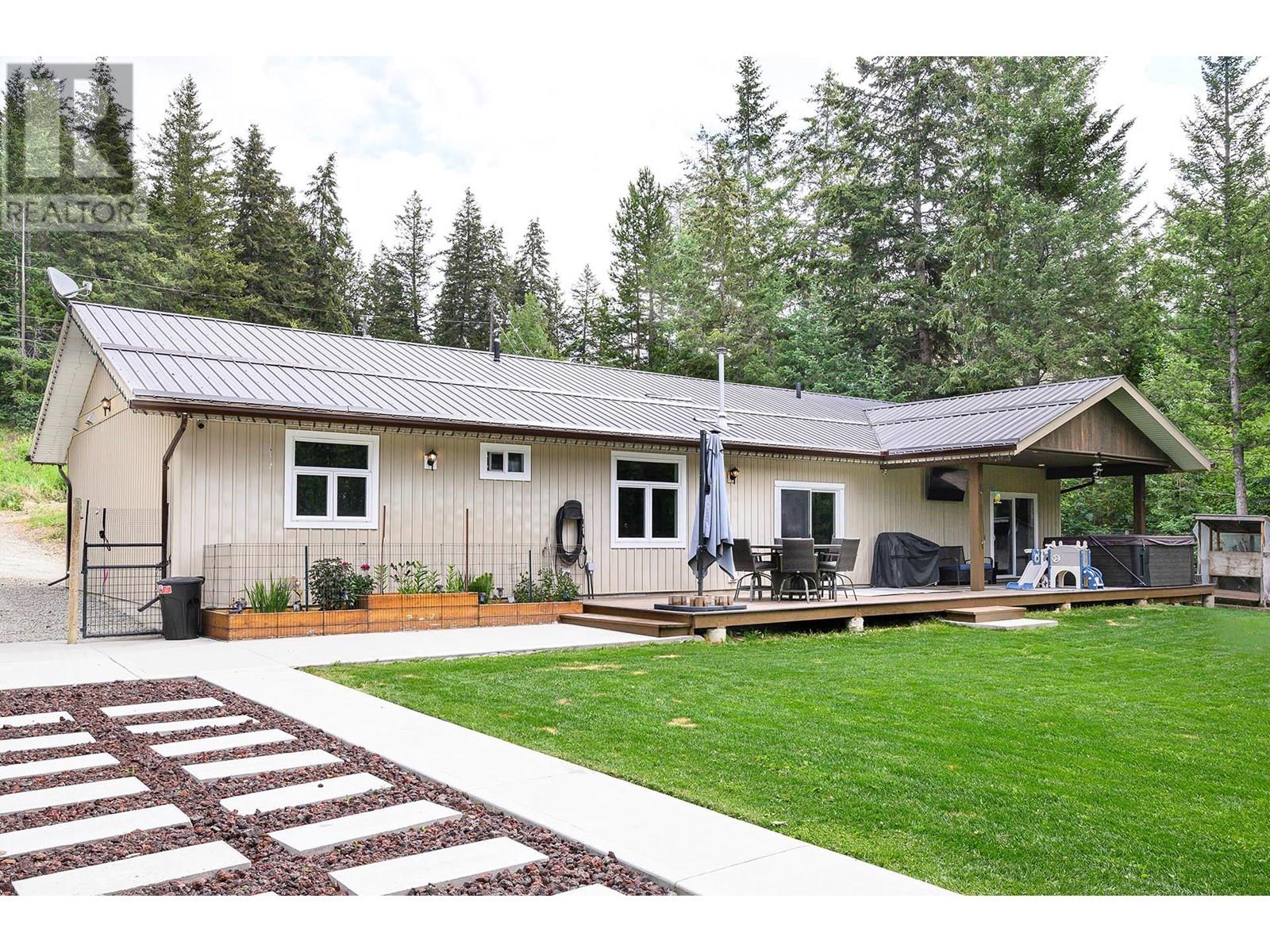 2944 MCCREIGHT Road Kamloops Photo 44
