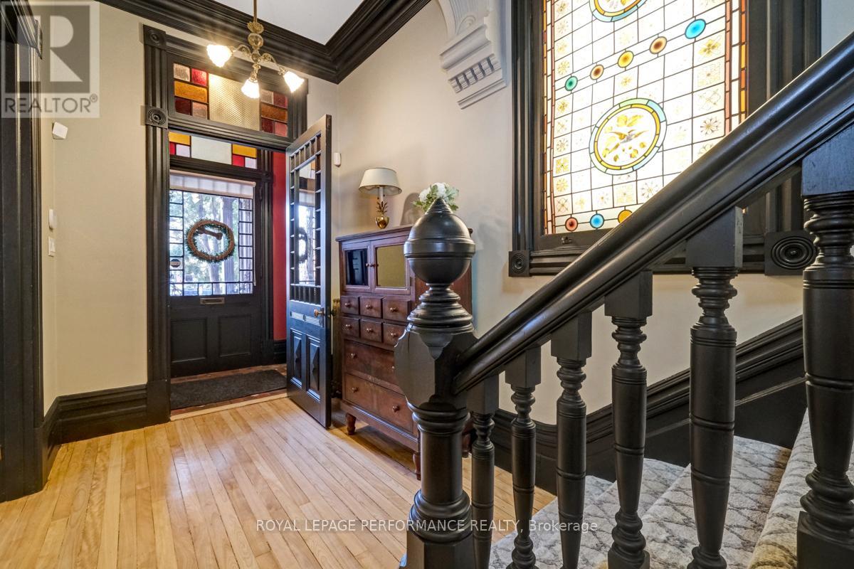 Property at 29 SOMERSET STREET W image 5