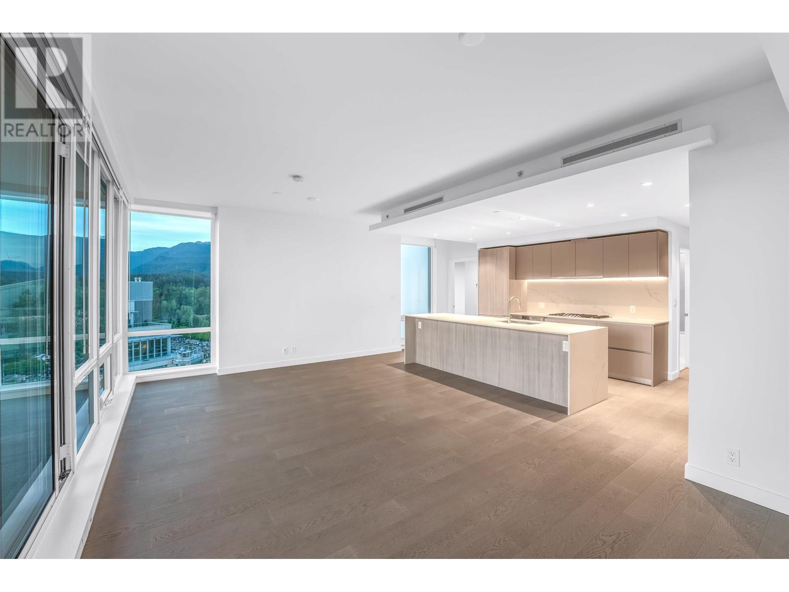 Property at 3101 1500 FERN STREET image 3