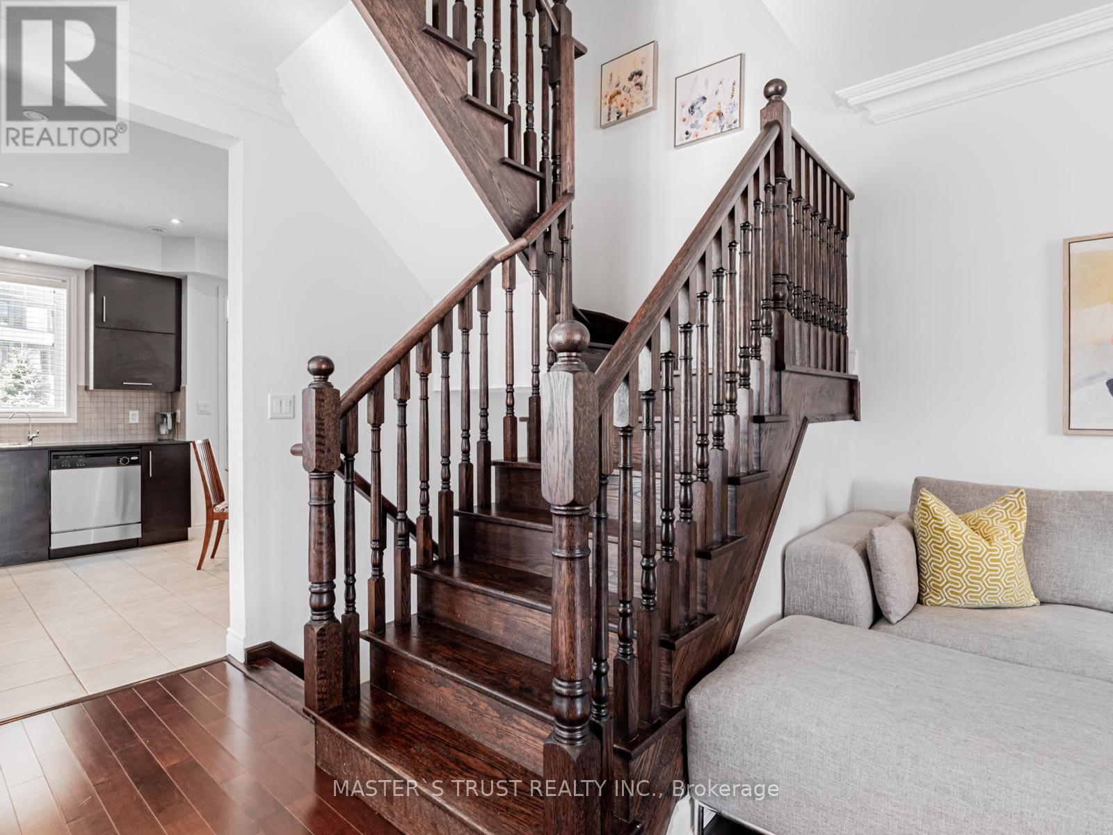 Th27 - 271 South Park Road, Markham, Ontario  L3T 0B6 - Photo 17 - N12257815