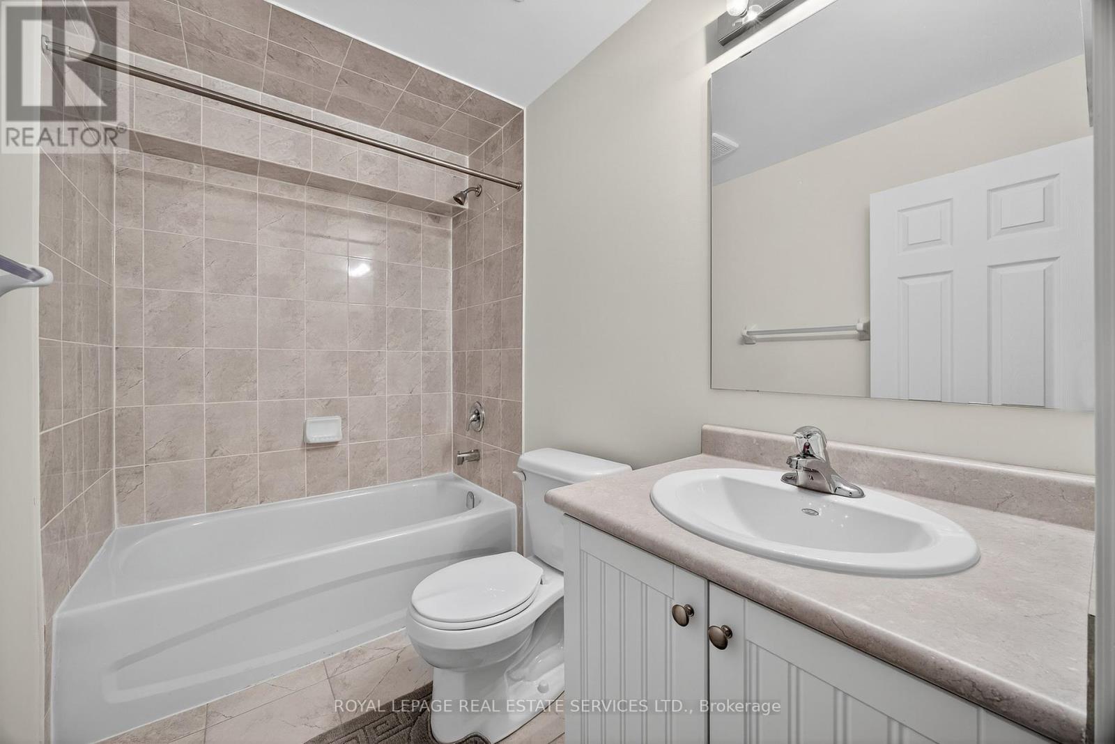 33 Pearl Street, Wasaga Beach, Ontario  L9Z 1J6 - Photo 42 - S12257792