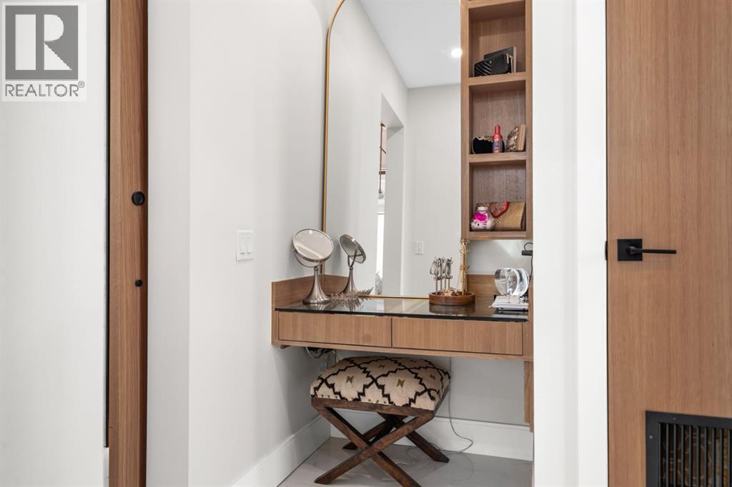 55, 59, 63, 201, 203, 205, 65 Edmonton Trail Ne, Calgary, Alberta  T2E 8S3 - Photo 30 - A2235084