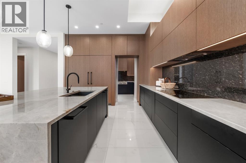 55, 59, 63, 201, 203, 205, 65 Edmonton Trail Ne, Calgary, Alberta  T2E 8S3 - Photo 19 - A2235084