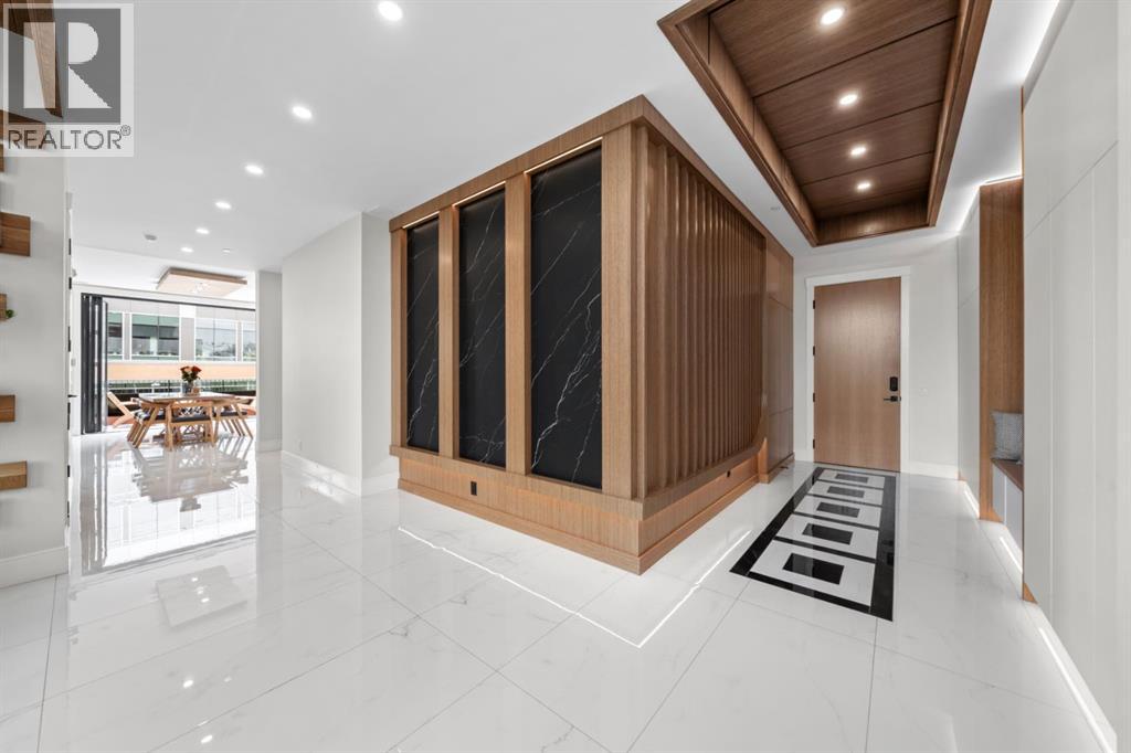 55, 59, 63, 201, 203, 205, 65 Edmonton Trail Ne, Calgary, Alberta  T2E 8S3 - Photo 3 - A2235084