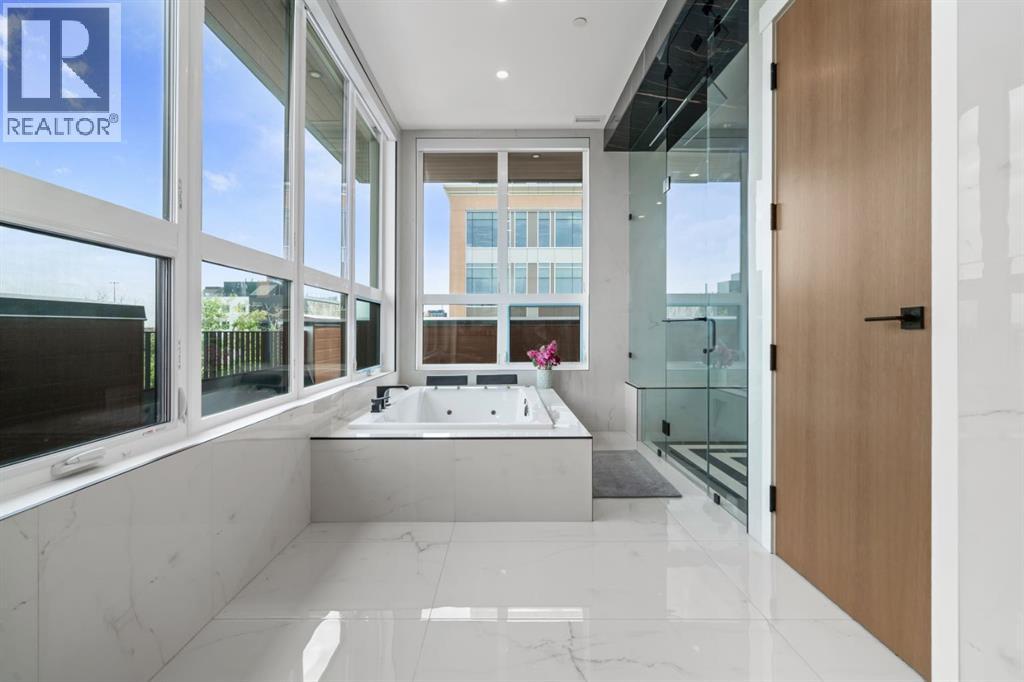 55, 59, 63, 201, 203, 205, 65 Edmonton Trail Ne, Calgary, Alberta  T2E 8S3 - Photo 31 - A2235084