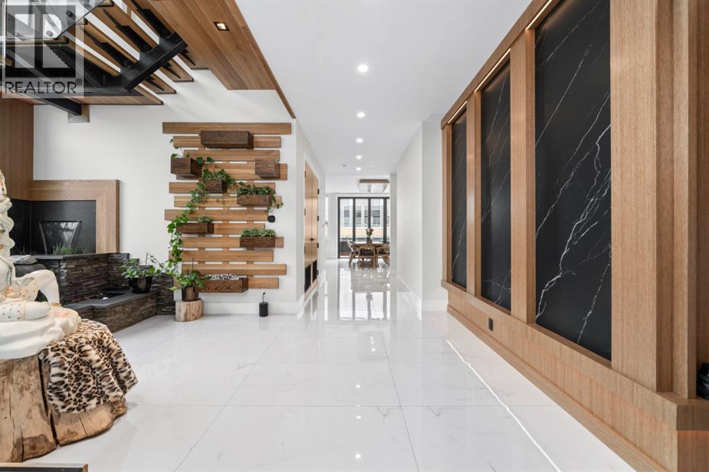 55, 59, 63, 201, 203, 205, 65 Edmonton Trail Ne, Calgary, Alberta  T2E 8S3 - Photo 7 - A2235084