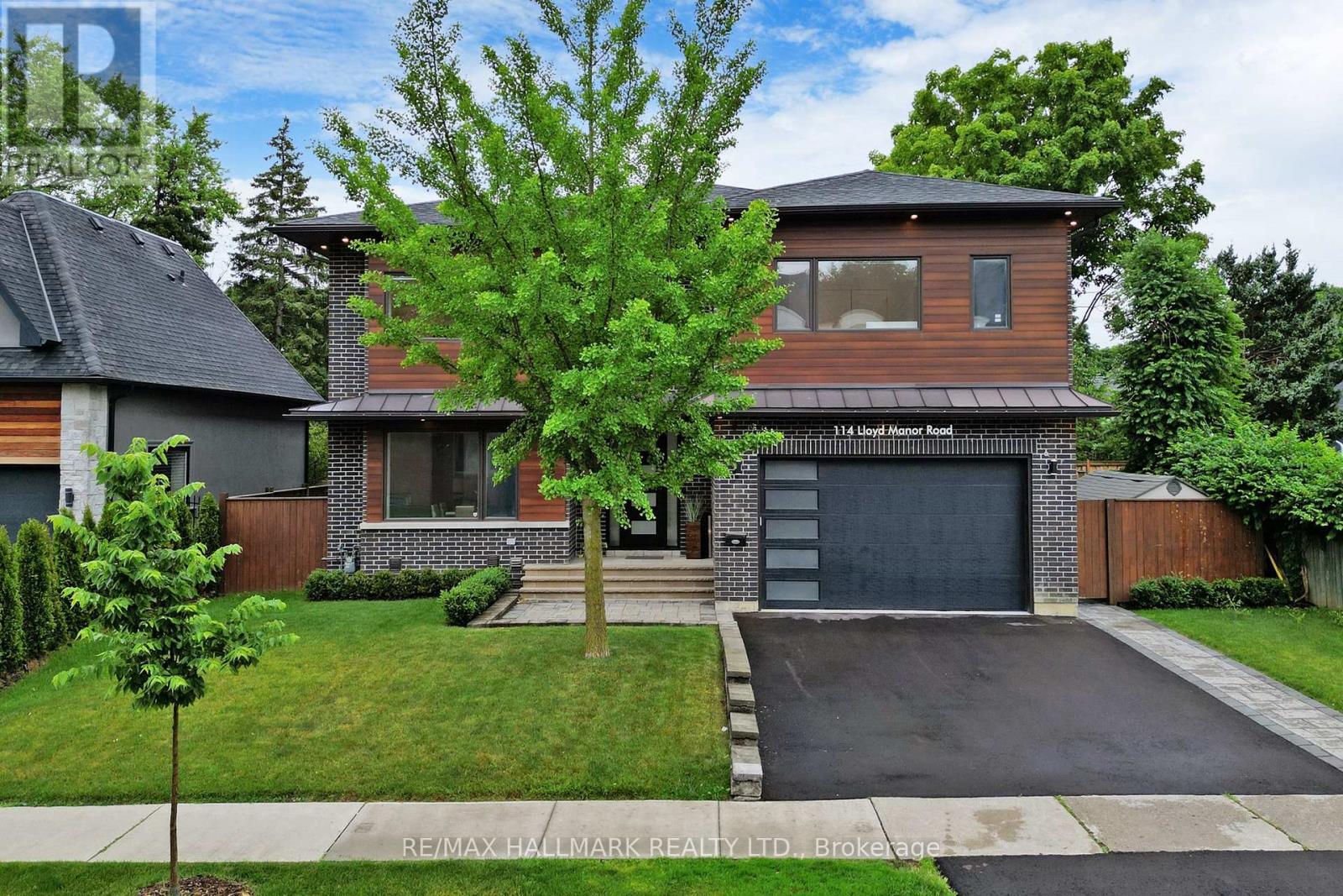 Property at 114 LLOYD MANOR ROAD image 1