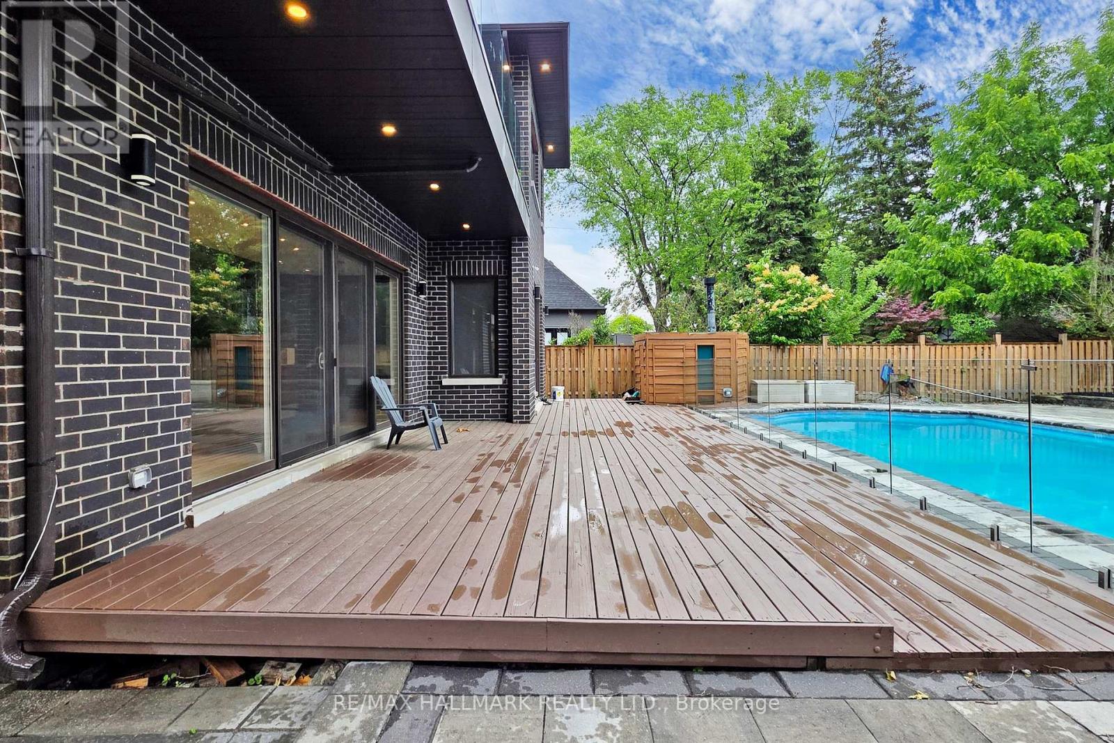 114 Lloyd Manor Road, Toronto, Ontario  M9B 5J9 - Photo 43 - W12257794
