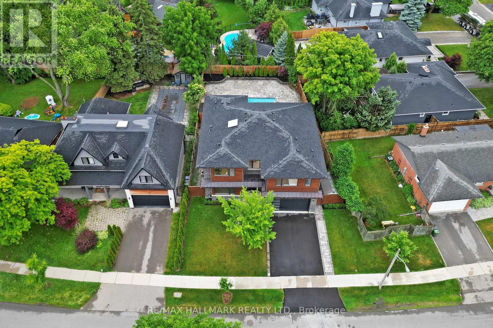 114 Lloyd Manor Road, Toronto, Ontario  M9B 5J9 - Photo 48 - W12257794