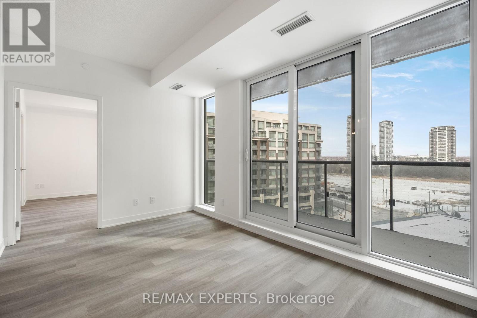 828 - 8119 Birchmount Road, Markham, Ontario L6G 0H5 - Photo 16 - N12255584