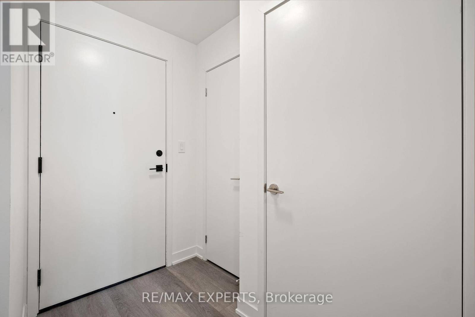 Property at 828 - 8119 BIRCHMOUNT ROAD image 5