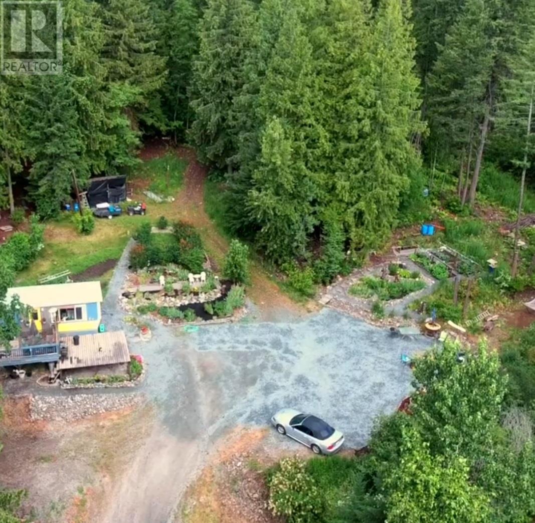 1137 36th Avenue N, Creston, British Columbia  V0B 1G1 - Photo 12 - 10354050