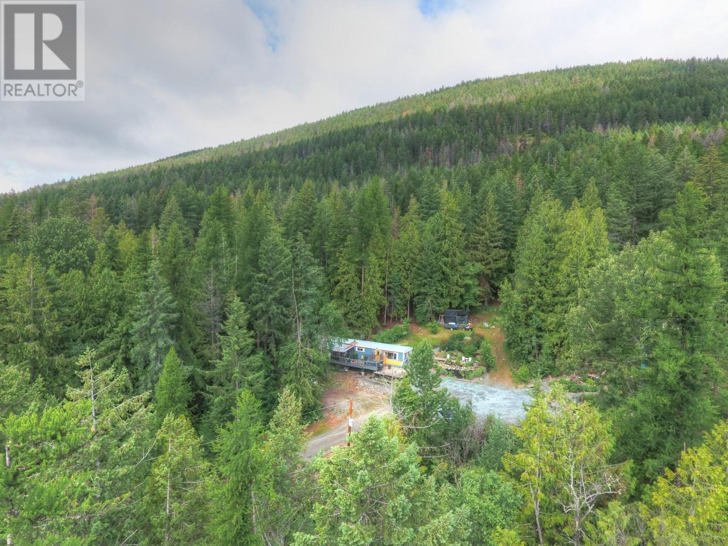 1137 36th Avenue N, Creston, British Columbia  V0B 1G1 - Photo 17 - 10354050