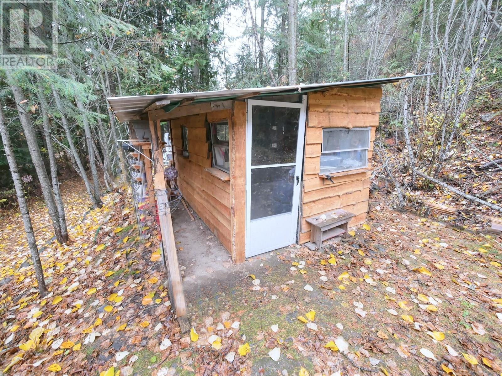 1137 36th Avenue N, Creston, British Columbia  V0B 1G1 - Photo 14 - 10354050